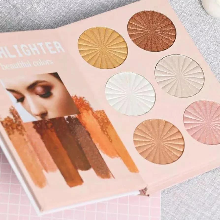 Mocallure 4 In 1 Eyeshadow Palette Book