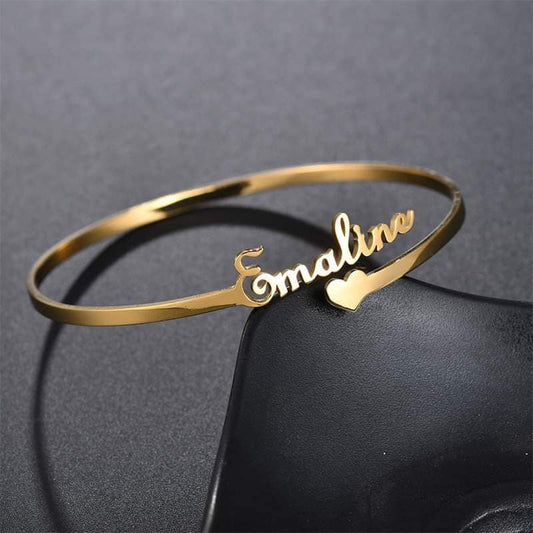 Customized Name Bangle😍😍🥳🥳 😍 اپنی مرضی کا نام بنواۓ