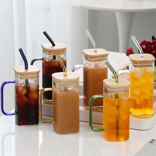 Transparent Borosilicate Glass Mug With Lid And Straw